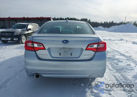 2017 Subaru Legacy 2.5I Premium z USA, uszkodzony, nr VIN 4S3BNAD68H3002703